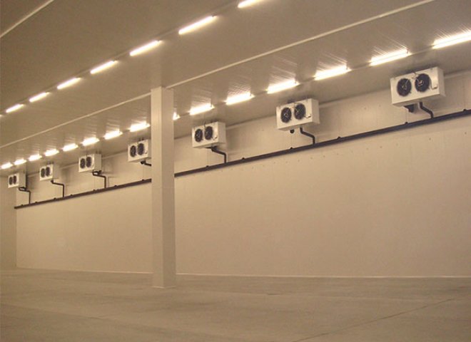 Cold storage room 